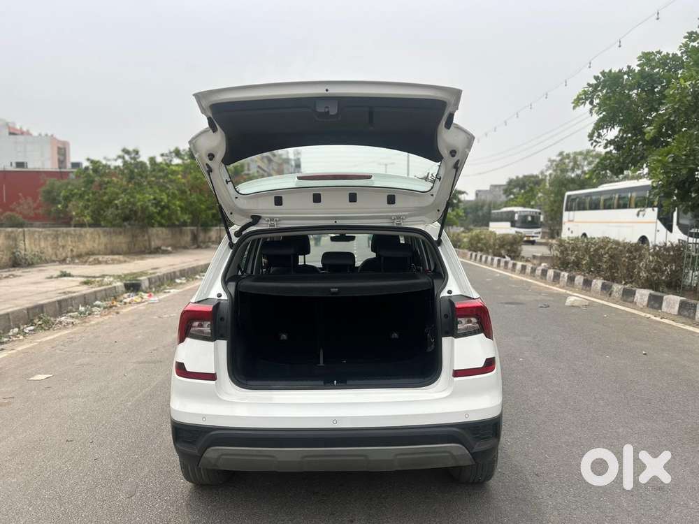 Skoda Kushaq 1.0 Tsi Style, 2023, Petrol