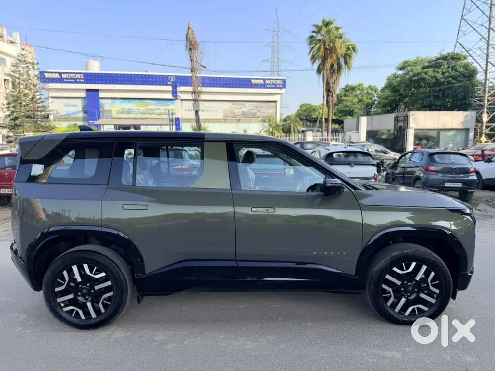Tata Sierra Pure Plus Petrol 2026