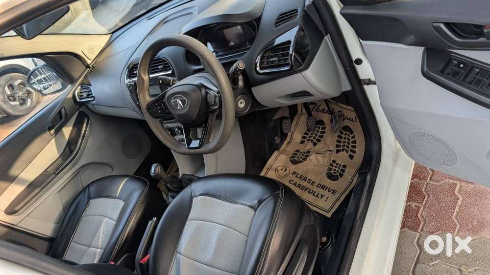 Tata Tiago 1.05 Revotorq Xt, 2023, Petrol