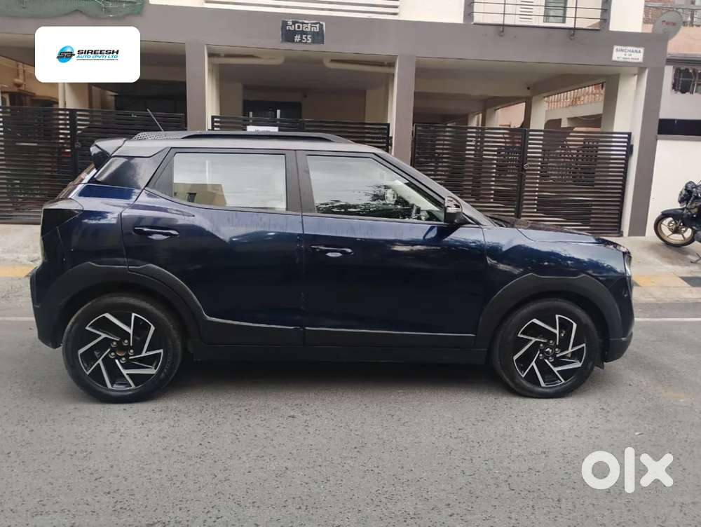 Mahindra Xuv 3xo Ax7l 1.2 Petrol At (pg), 2024, Petrol