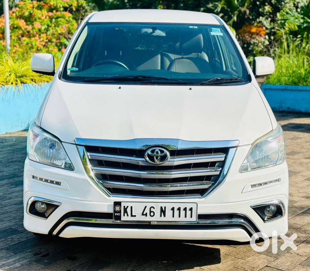 Toyota Innova 2016 Model