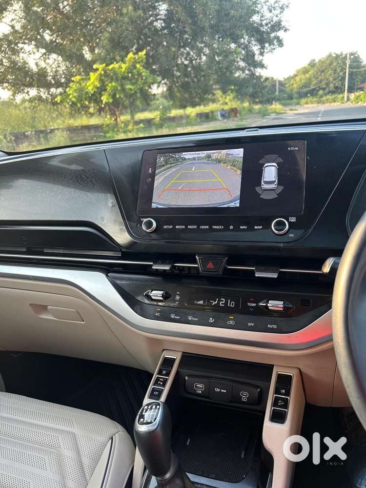 Kia Carens 1.5 Luxury Plus Turbo 7 Str, 2024, Diesel