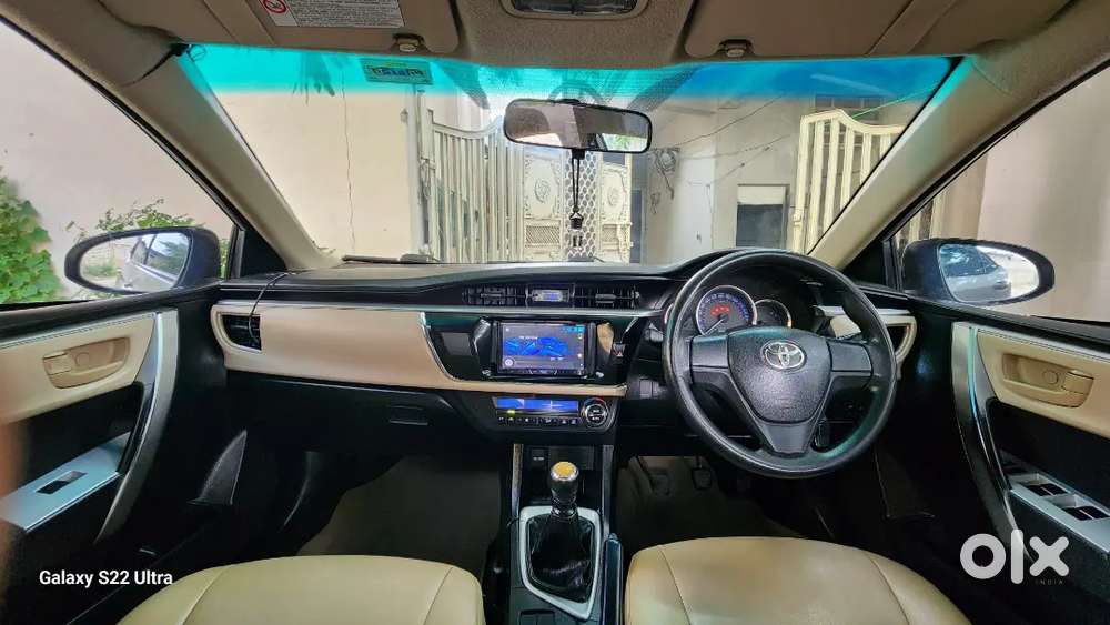 Toyota Corolla Altis 2014 December