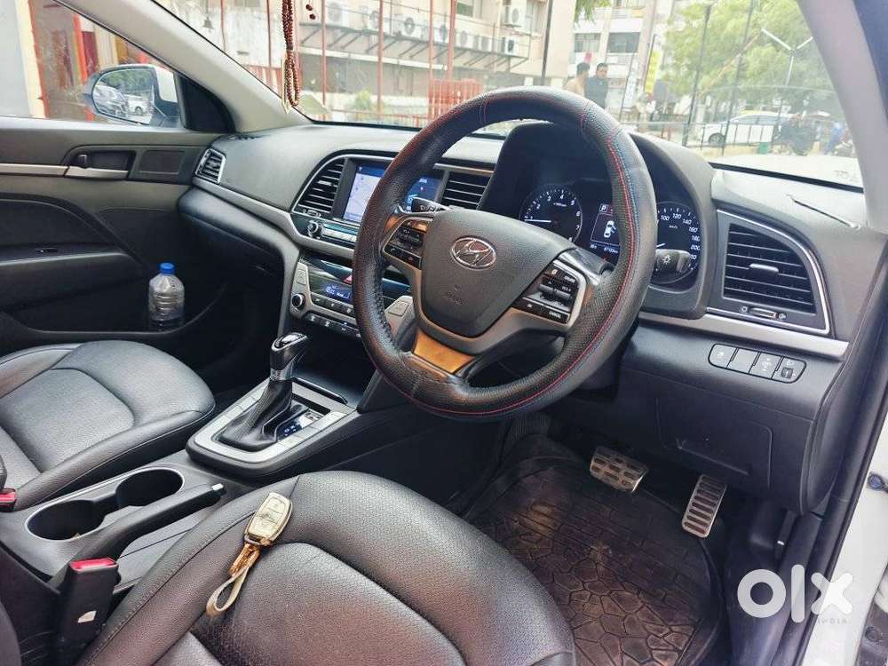 Hyundai Elantra 1.6 Sx Option At, 2018, Petrol