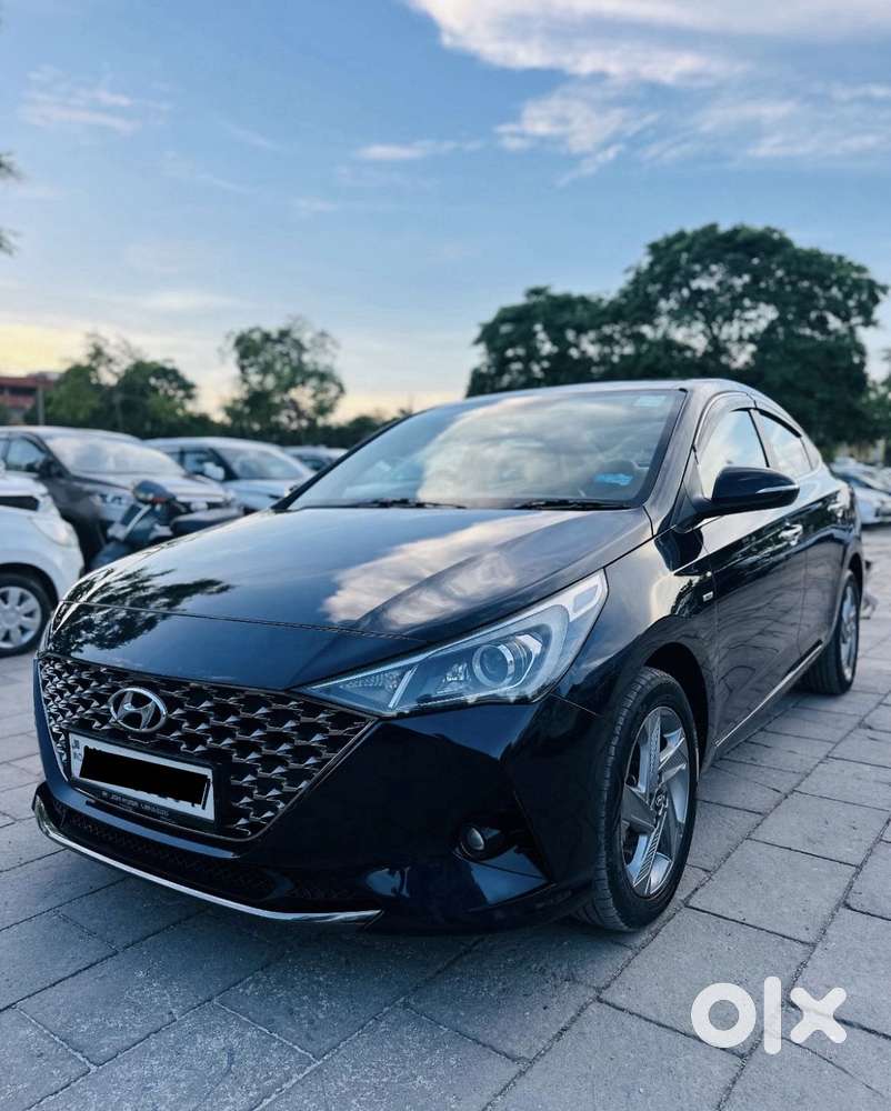 Hyundai Verna 1.6 Sx (o) Crdi At, 2022, Diesel