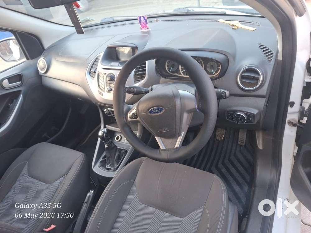 Ford Aspire Titanium Blu 2016