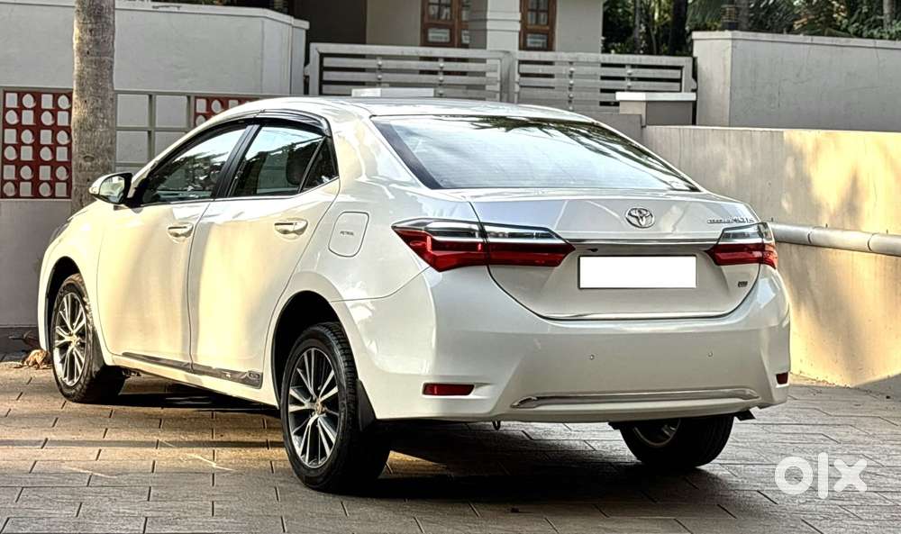 Toyota Corolla Altis Vl, 2017, Petrol