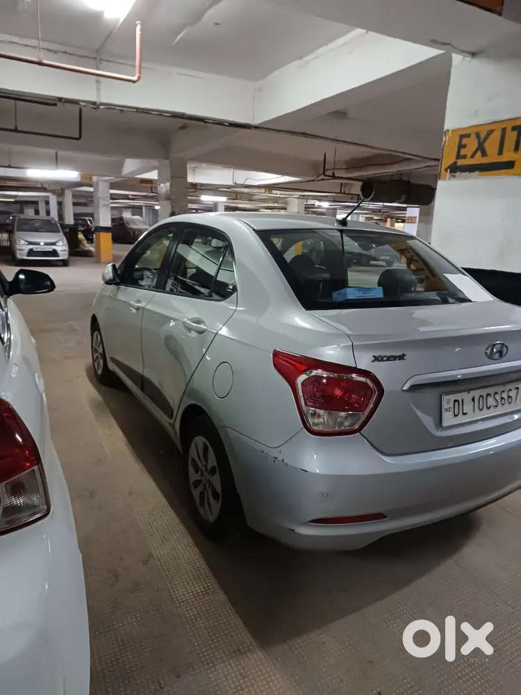 Hyundai Xcent 2015 Manual Petrol First Owner