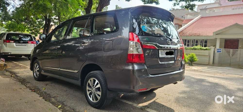 Toyota Innova 2.5 Vx 8 Str, 2015, Diesel