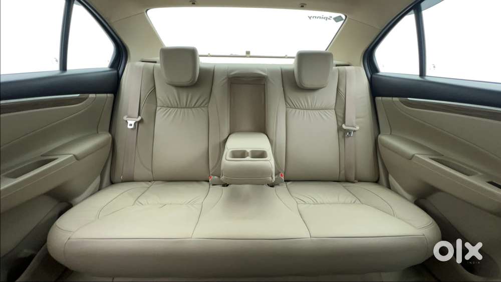 Maruti Suzuki Ciaz Alpha 1.5 At, 2022, Petrol