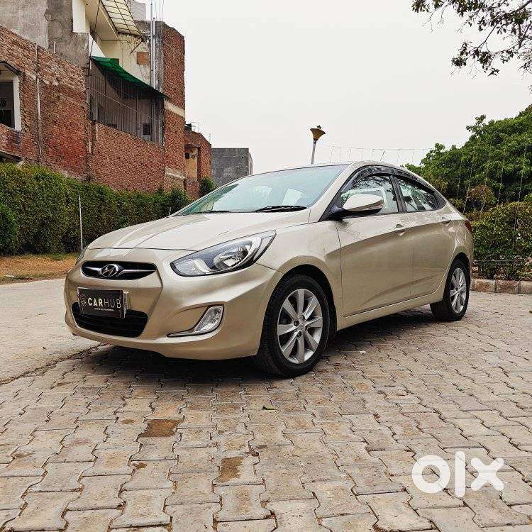 Hyundai Verna Fluidic 1.6 Vtvt Sx, 2013, Petrol