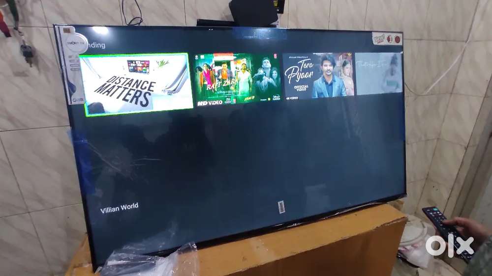 32 INCHES SMART ANDROID LED TV ZEE5 HOTSTAR ALL APPS INBUILT TVs