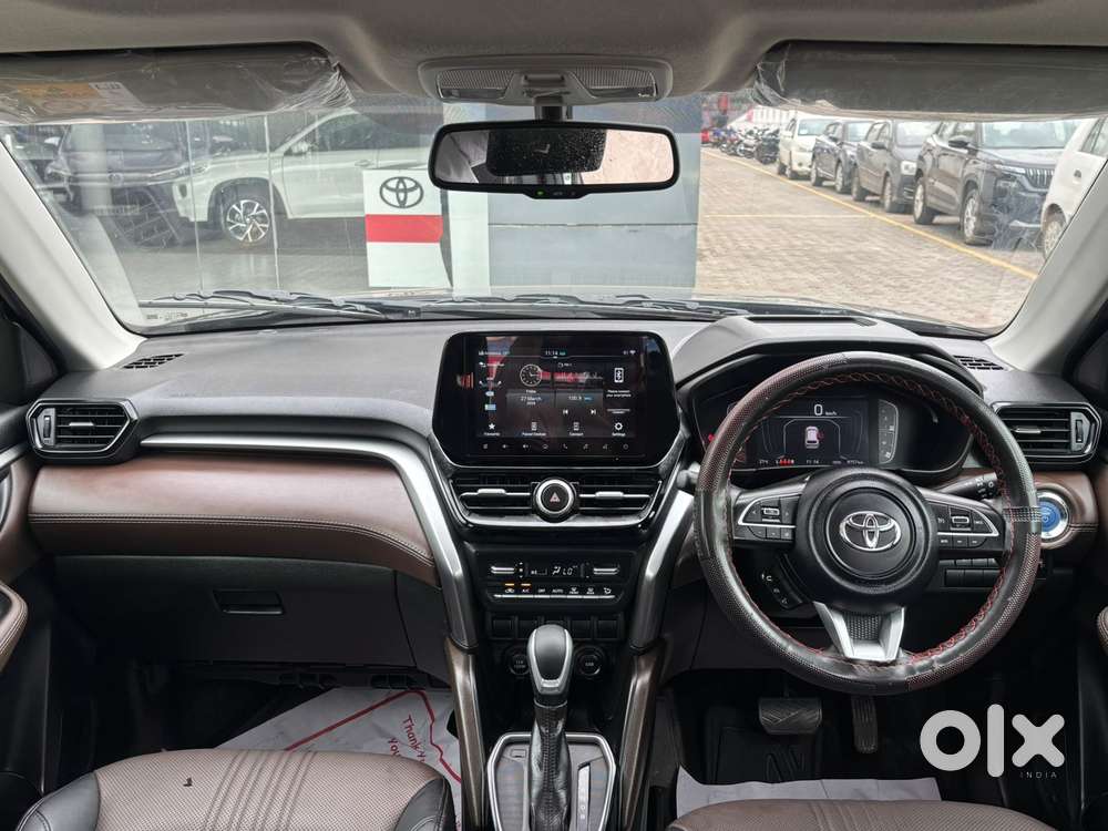 Toyota Urban Cruiser Hyryder 1.5 V Hybrid, 2024, Petrol