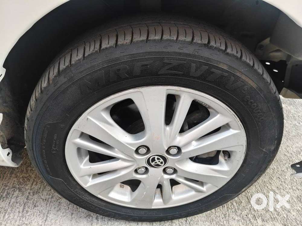 Toyota Yaris Vx Cvt, 2019, Petrol