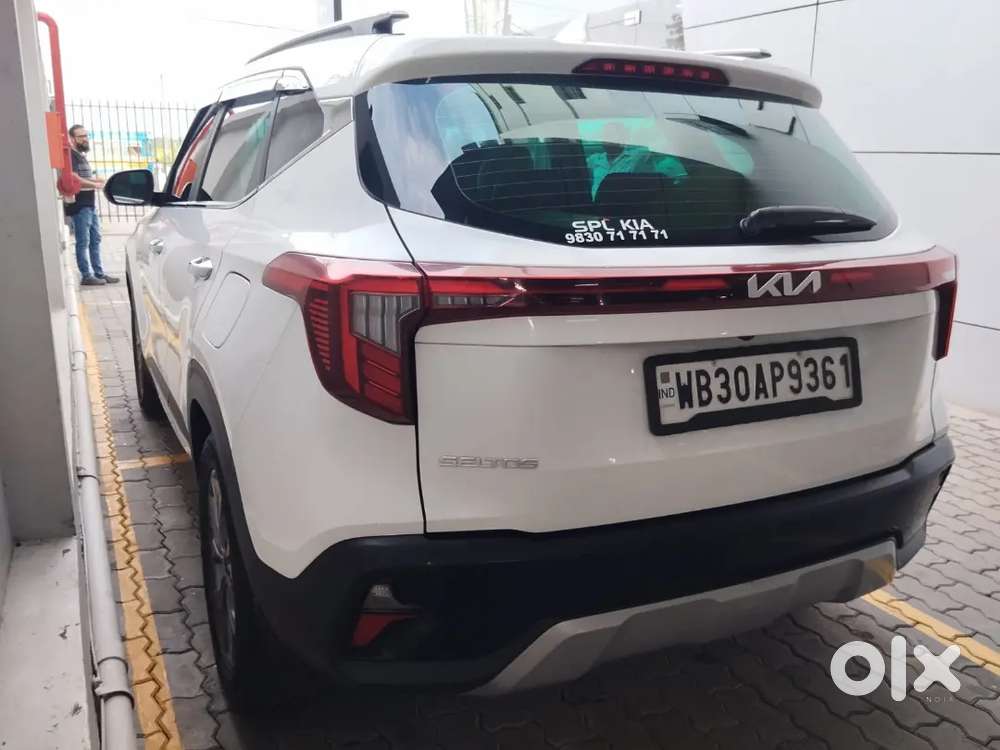 Kia Seltos Petrol Manual 2024 Year , Panaramic Sunroof