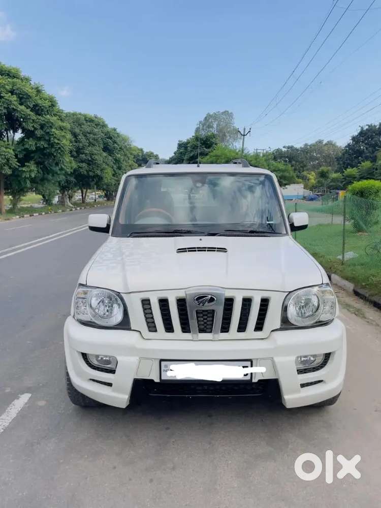 Mahindra Scorpio 2013 Diesel Well Maintained