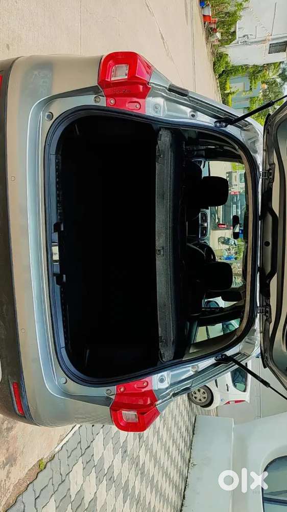 Well Condition 2022 Modle 1st Owner Arngant Sell Aooo Our Le Jaooo