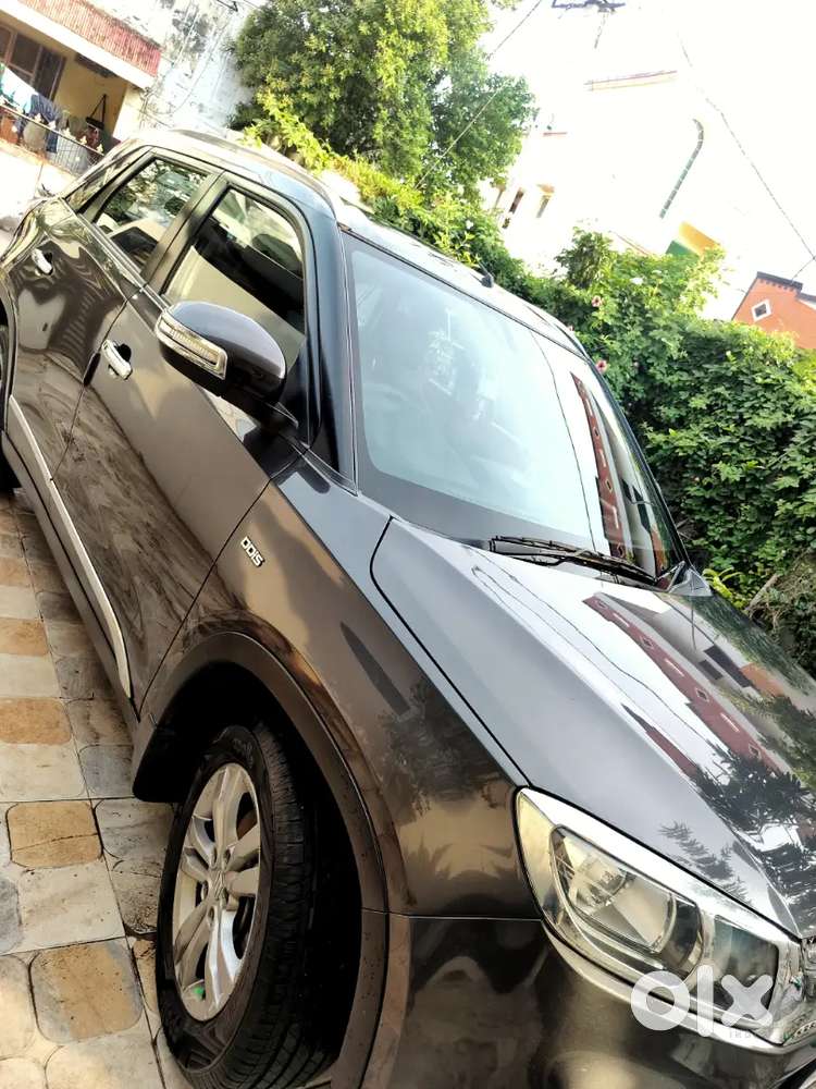 Maruti Suzuki Brezza Zdi Plus (top Model) 2017
