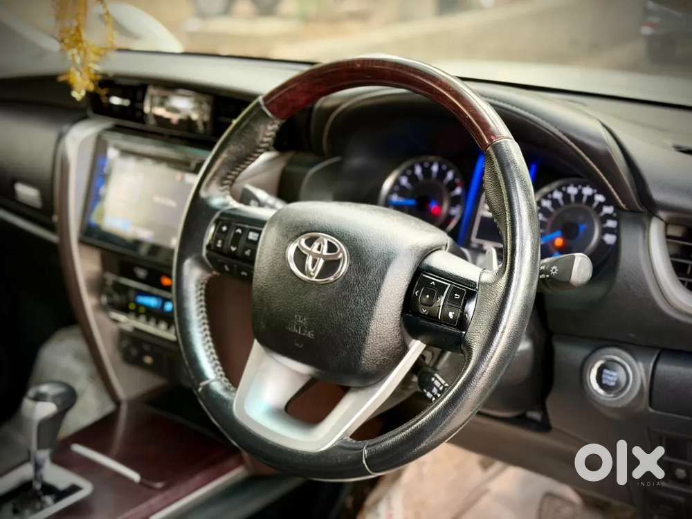 Toyota Fortuner 2.7 2wd At, 2019, Petrol