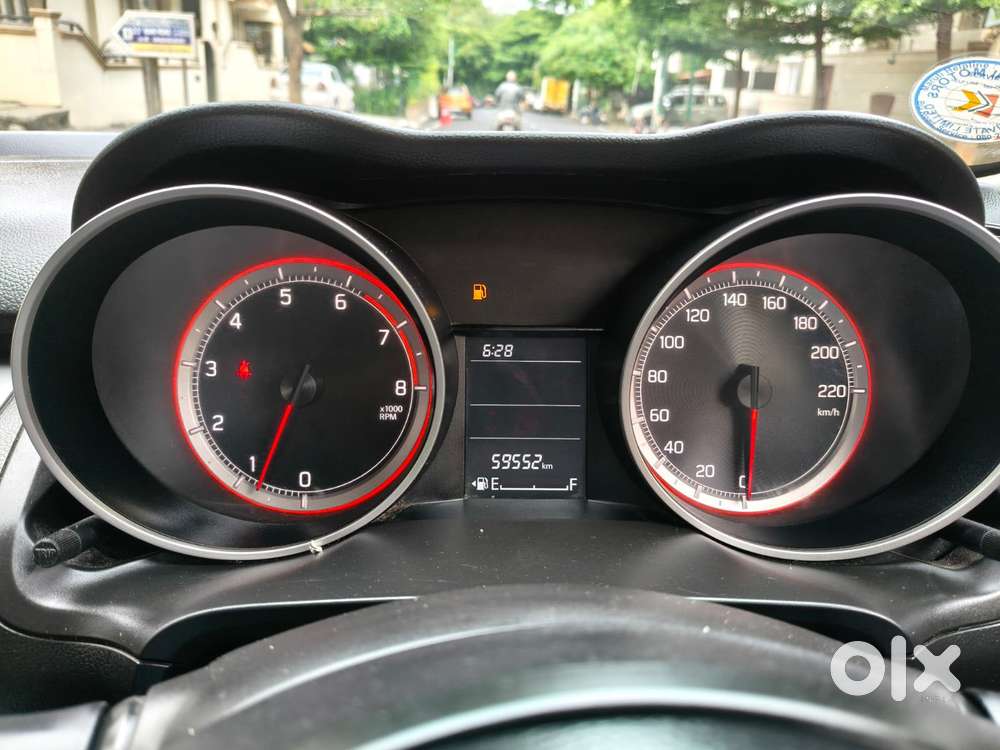 Maruti Suzuki Swift Vxi Optional, 2021, Petrol