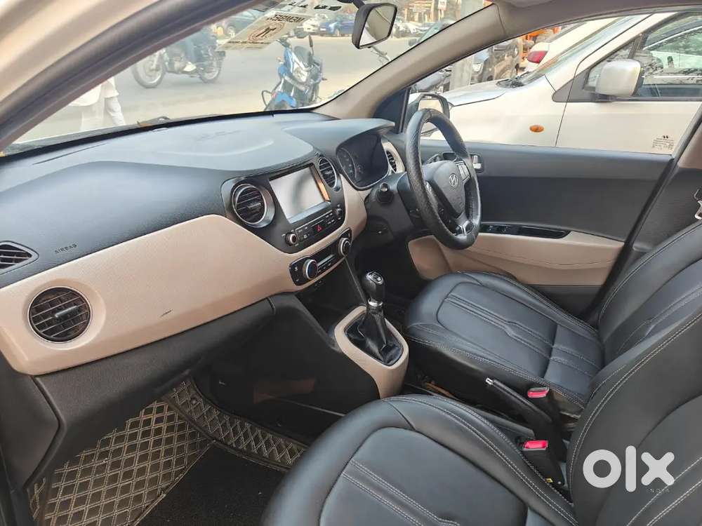 Hyundai Grand I10 Petrol With Cng Pass . All Original Car