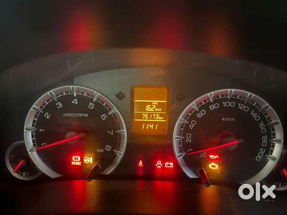 Maruti Suzuki Dzire Vxi 2015