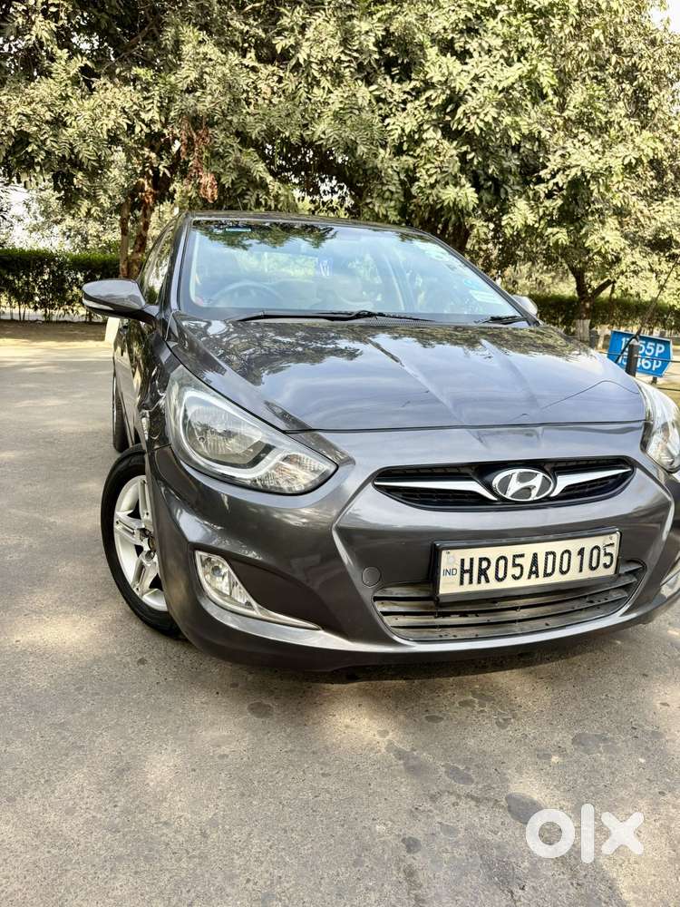 Hyundai Fluidic Verna 1.6 Vtvt Sx, 2011, Petrol