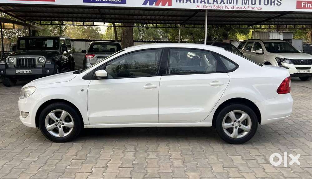 Skoda Rapid 1.6 Mpi At Elegance, 2012, Petrol