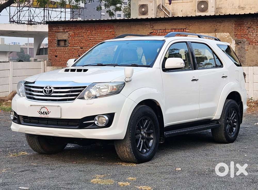 Toyota Fortuner 3.0 4x2 Automatic, 2015, Diesel