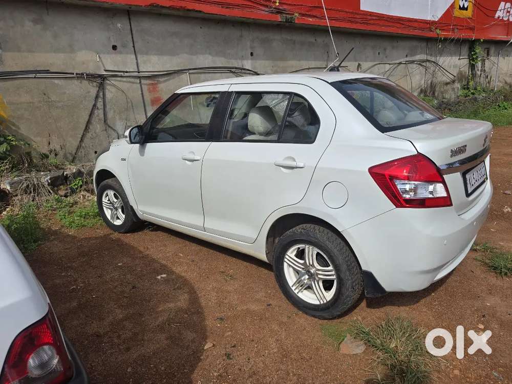 Maruti Suzuki Swift Dzire 2012 Diesel 137500 Km Driven
