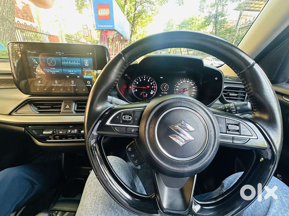 Maruti Suzuki Swift Zxi Plus Amt Dual Tone, 2025, Petrol