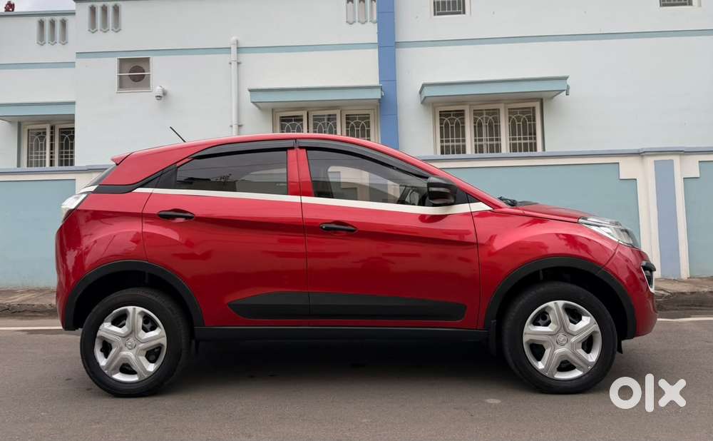 Tata Nexon 1.2 Revotron Xm (s), 2019, Petrol