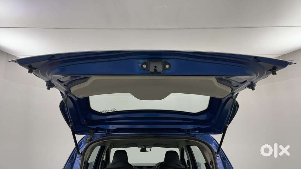 Renault Triber Rxl, 2021, Petrol