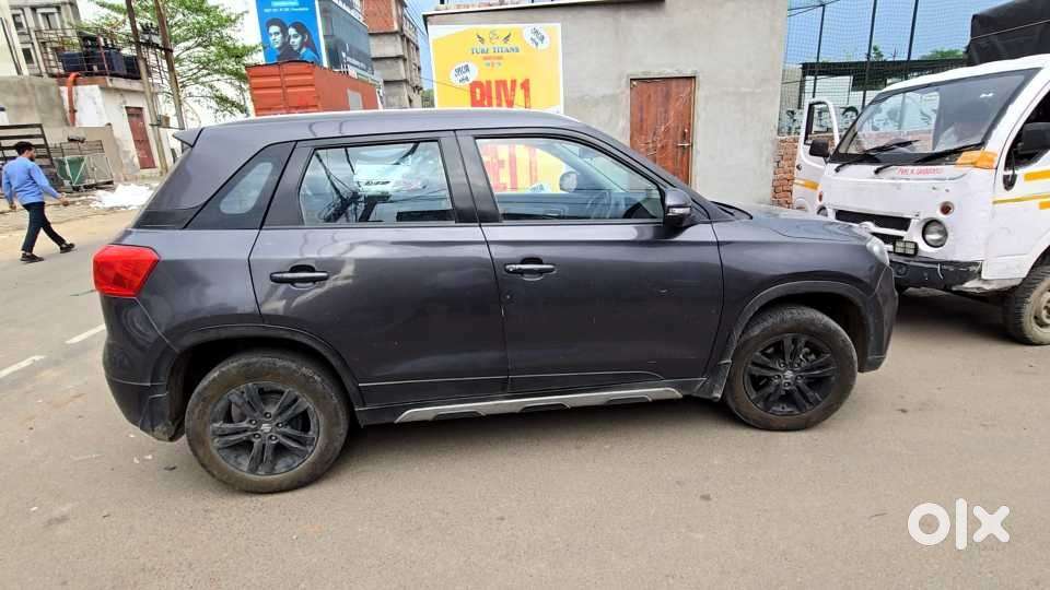 Maruti Suzuki Brezza Zdi+ Dual Tone, 2019, Diesel