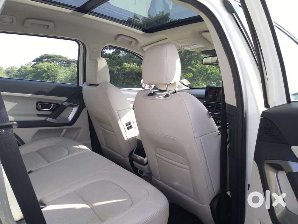 Tata Safari 2.0 Kryotec Xza Plus (o) Red Dark Edition, 2023, Diesel