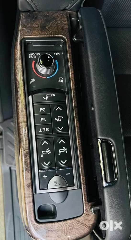 Toyota Vellfire 2.5 Hybrid, 2021, Petrol