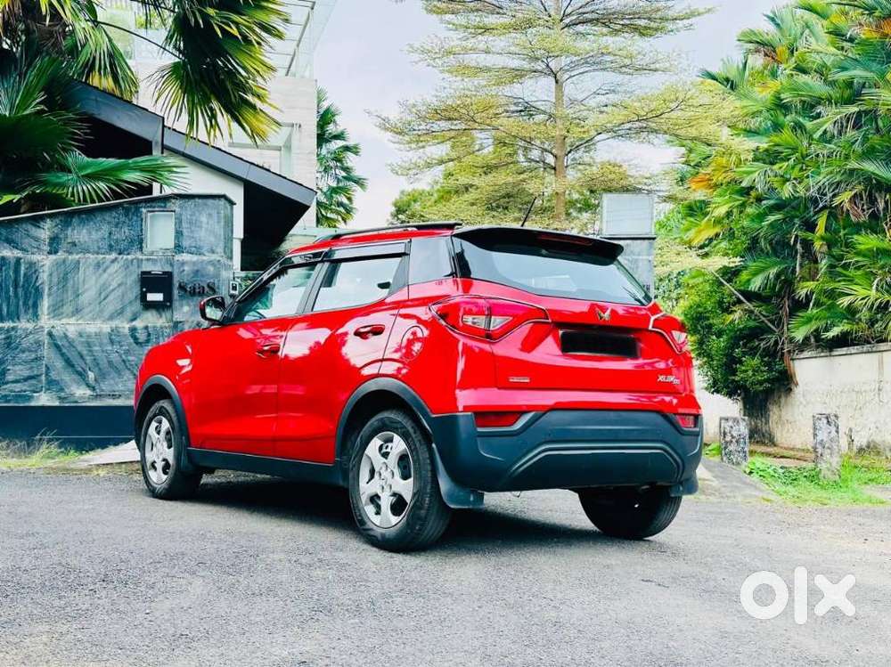 Mahindra Xuv300 W6 Amt Diesel, 2022, Diesel