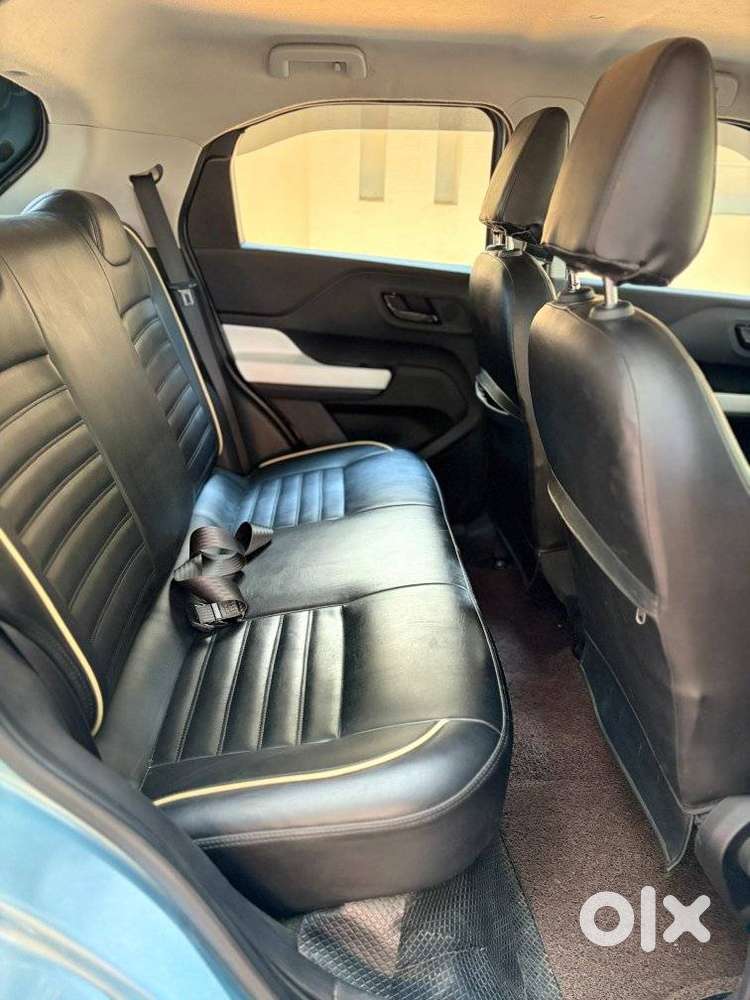 Tata Punch 1.2 Revotron Accomplished Camo Dazzle, 2022, Petrol