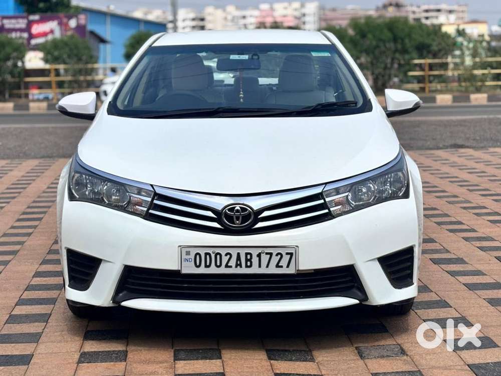 Toyota Corolla Altis 2013-2017 D-4d G, 2016, Diesel