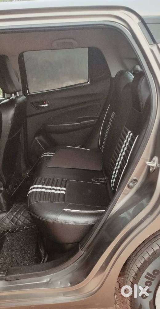 Maruti Suzuki Swift Vxi Ags, 2022, Petrol