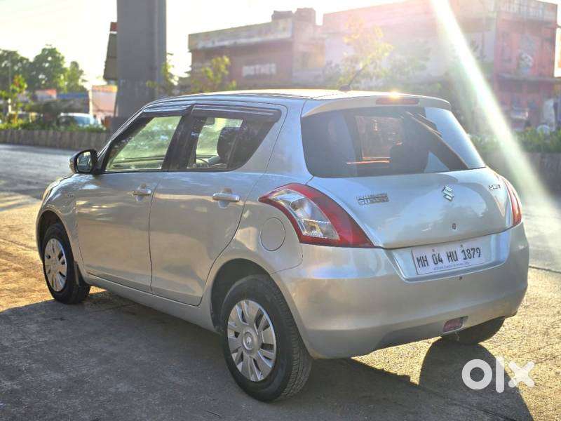 Maruti Suzuki Swift Vxi 1.2 Abs Bs-iv, 2017, Petrol
