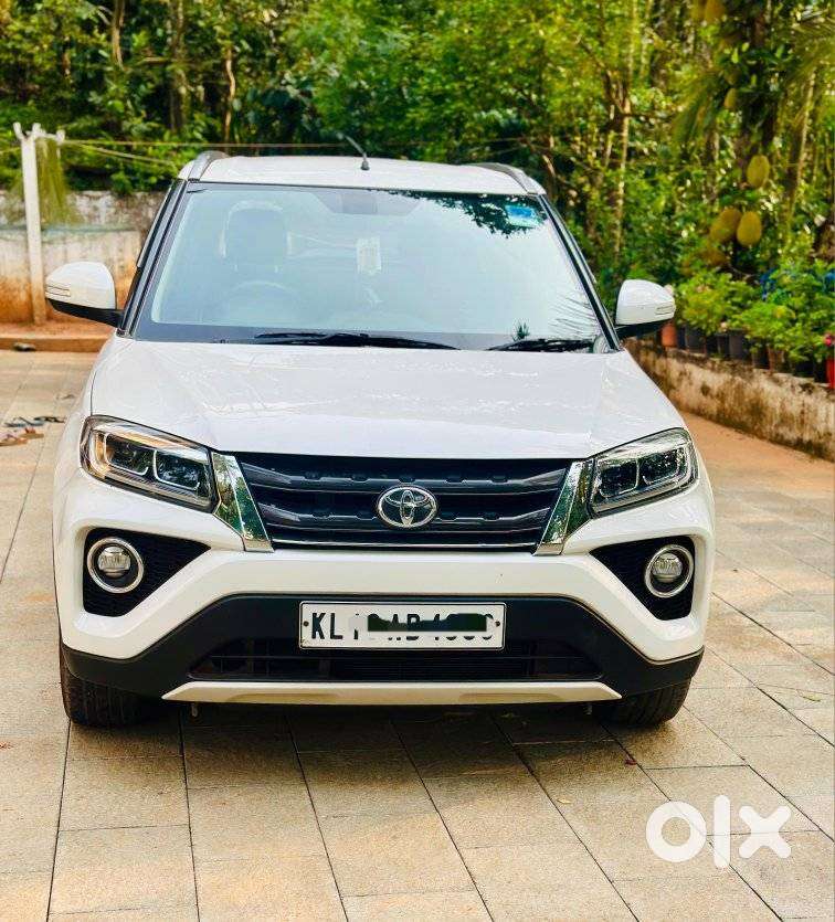 Toyota Urban Cruiser 1.5 Premium Grade At, 2022, Petrol