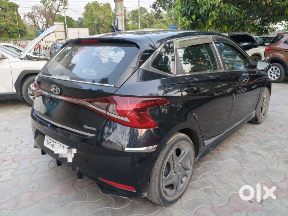 Hyundai I20 Sportz 1.2 Mt, 2023, Petrol