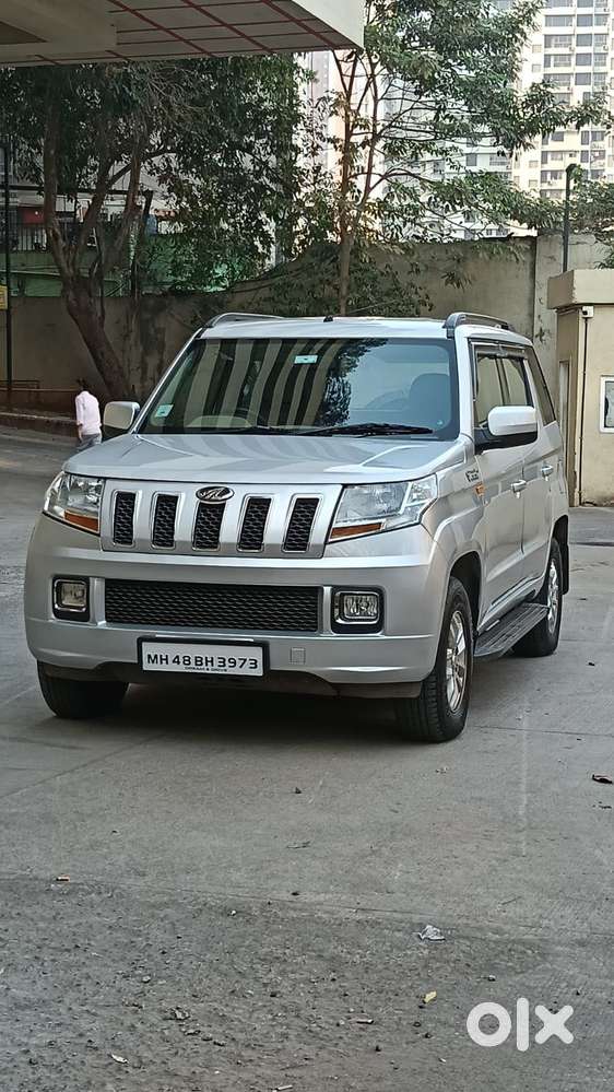 Mahindra Tuv 300 T8 Amt (automatic), 2019, Diesel