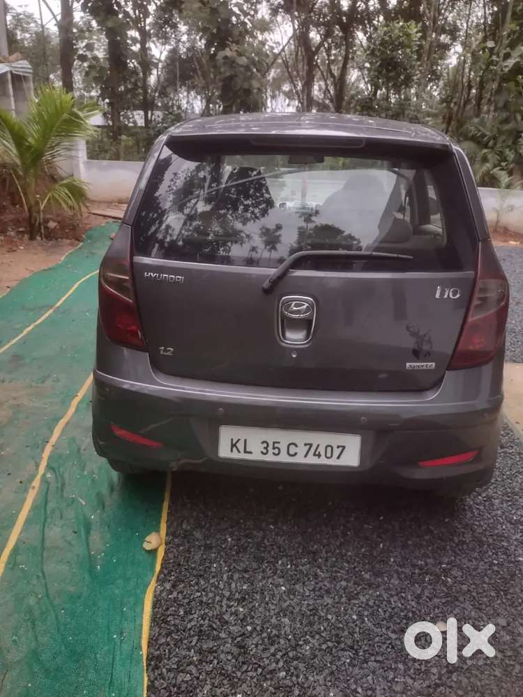 Hyundai I10 Sportz 2012
