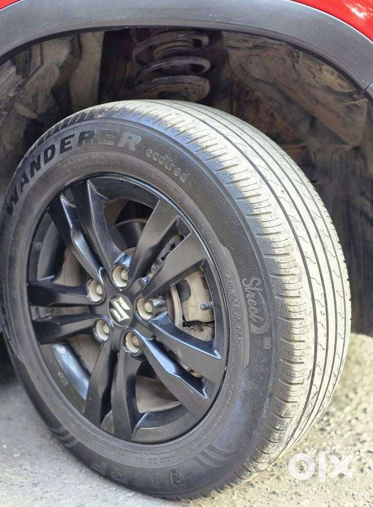 Maruti Suzuki Brezza Zdi+ Dual Tone, 2018, Diesel