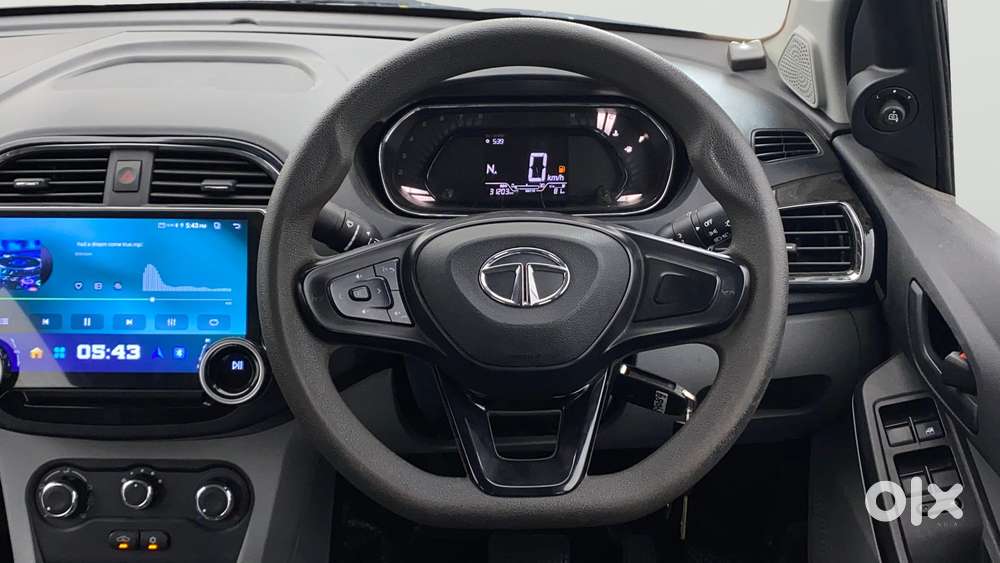 Tata Tiago 1.2 Revotron Xta, 2022, Petrol