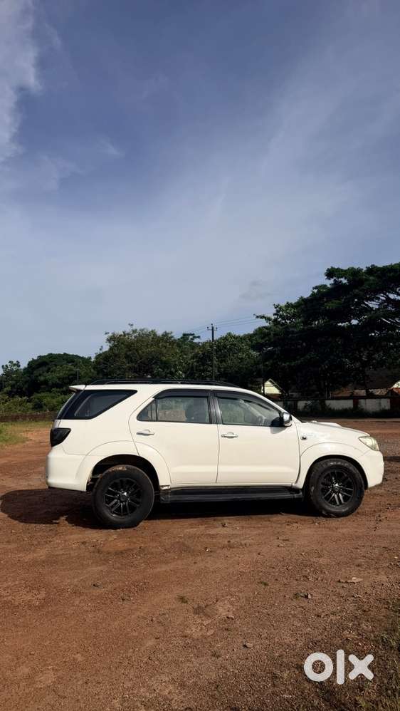 Toyota Fortuner Diesel 2010
