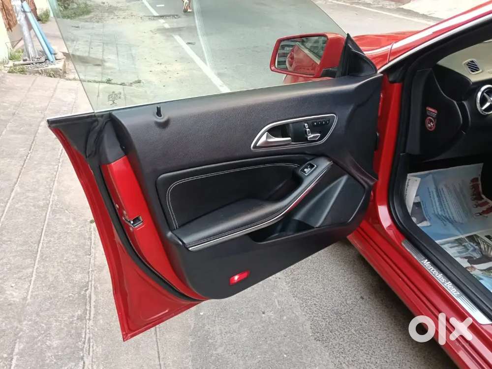 Mercedes-benz Cla 2017 Diesel 78000 Km Driven Company Service
