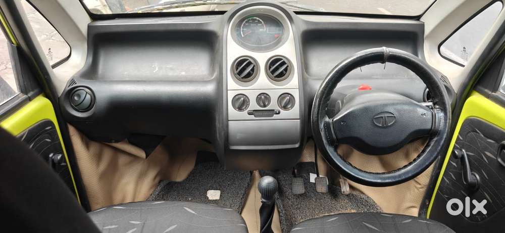 Tata Nano Xe, 2013, Petrol